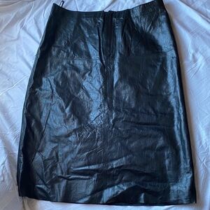Elegant Banana Republic Black Leather Pencil Skirt size 8